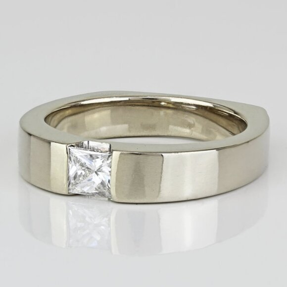 14K White Gold Princess-Cut Diamond Solitaire European Shank Wedding Band Ring - Picture 2 of 6